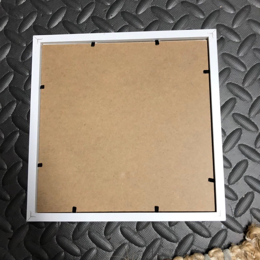Shadow box - Picture 2 of 2